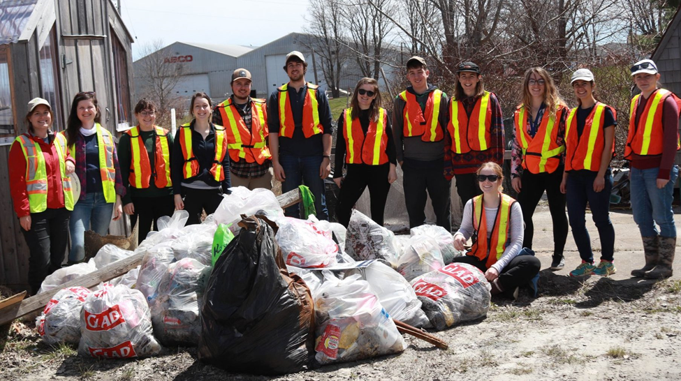Coastal action group photo litter clean up